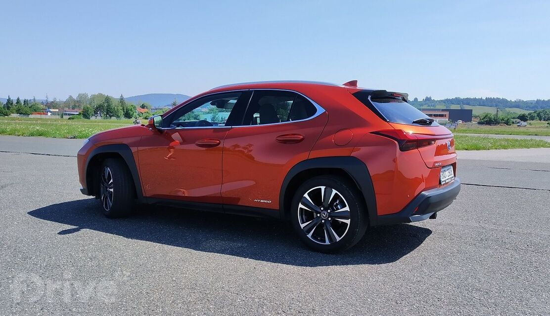 Lexus UX 250h 4x4