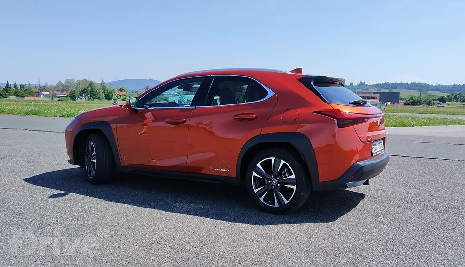 Lexus UX 250h 4x4