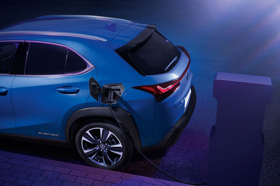 Lexus UX 300e (2020)