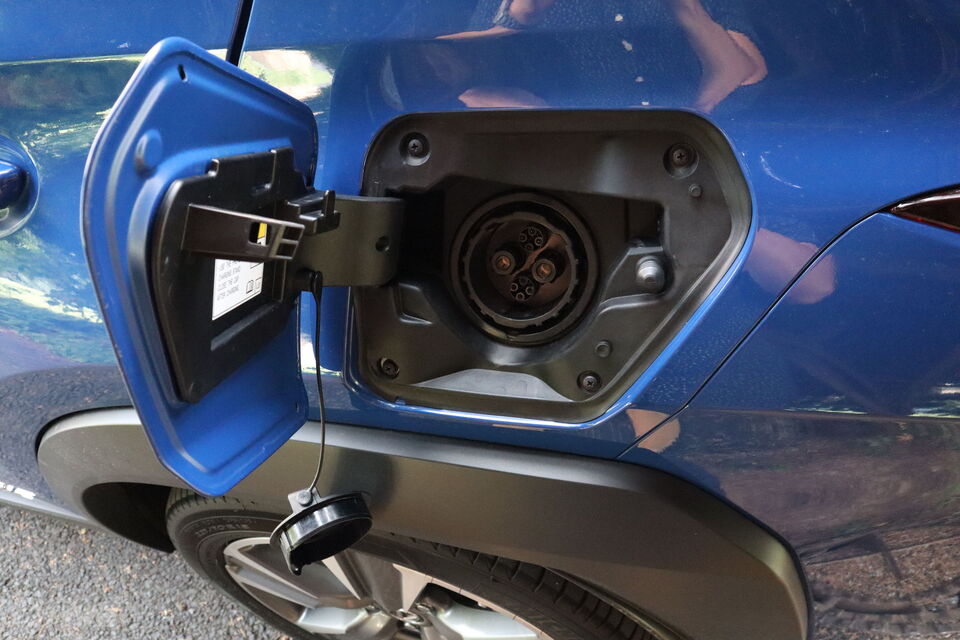 Lexus UX 300e (2020)