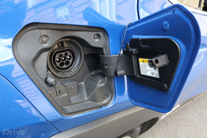 Lexus UX 300e (2020)