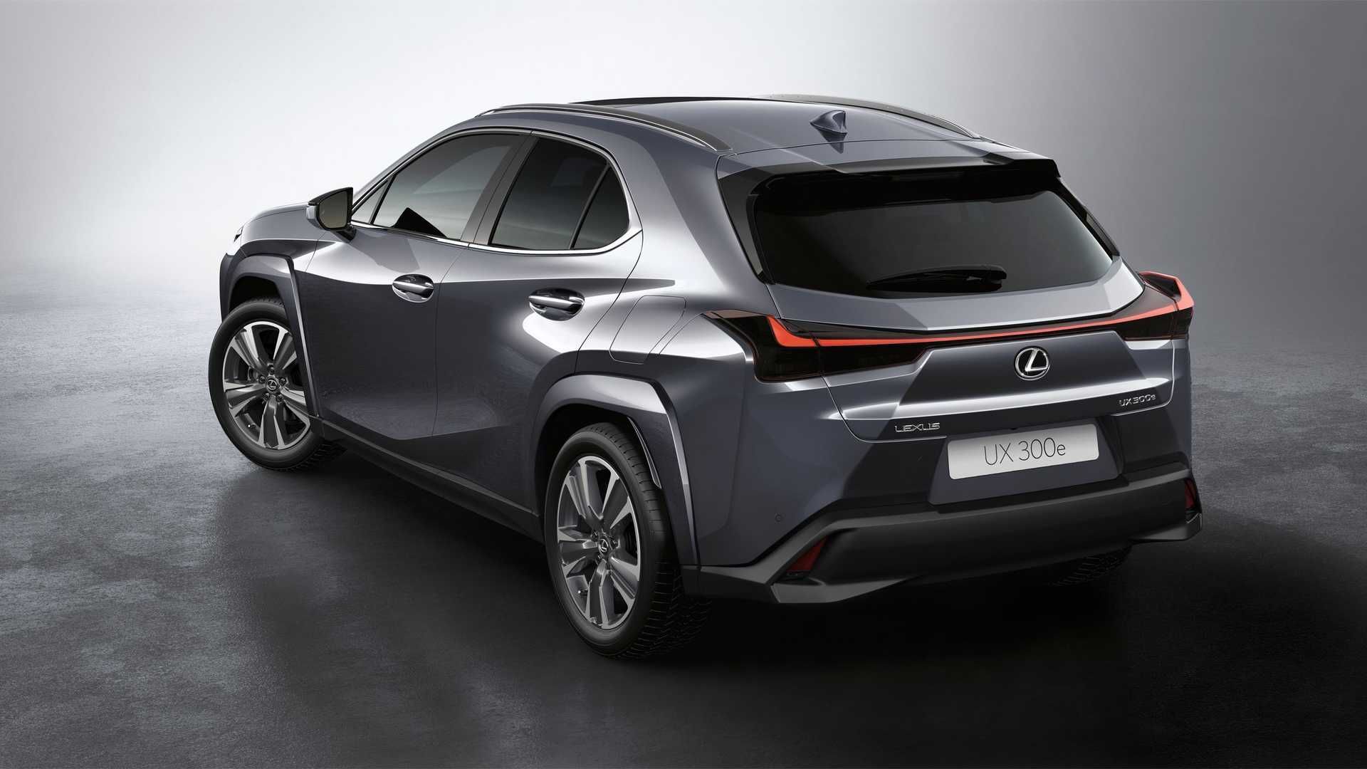 Lexus UX 300e (2023)