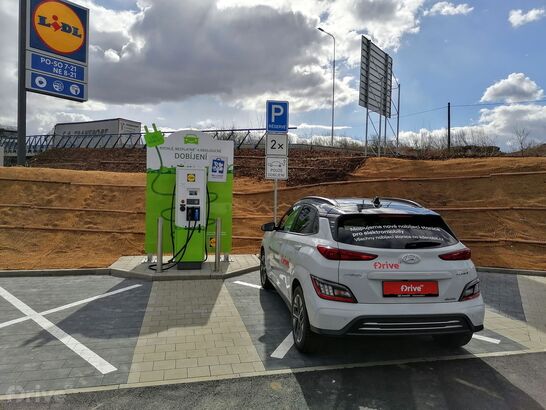 Lidl, Benátky nad Jizerou, Exit km 27 dálnice D10