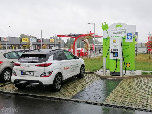 Lidl, Unhošť, Pražská ul.