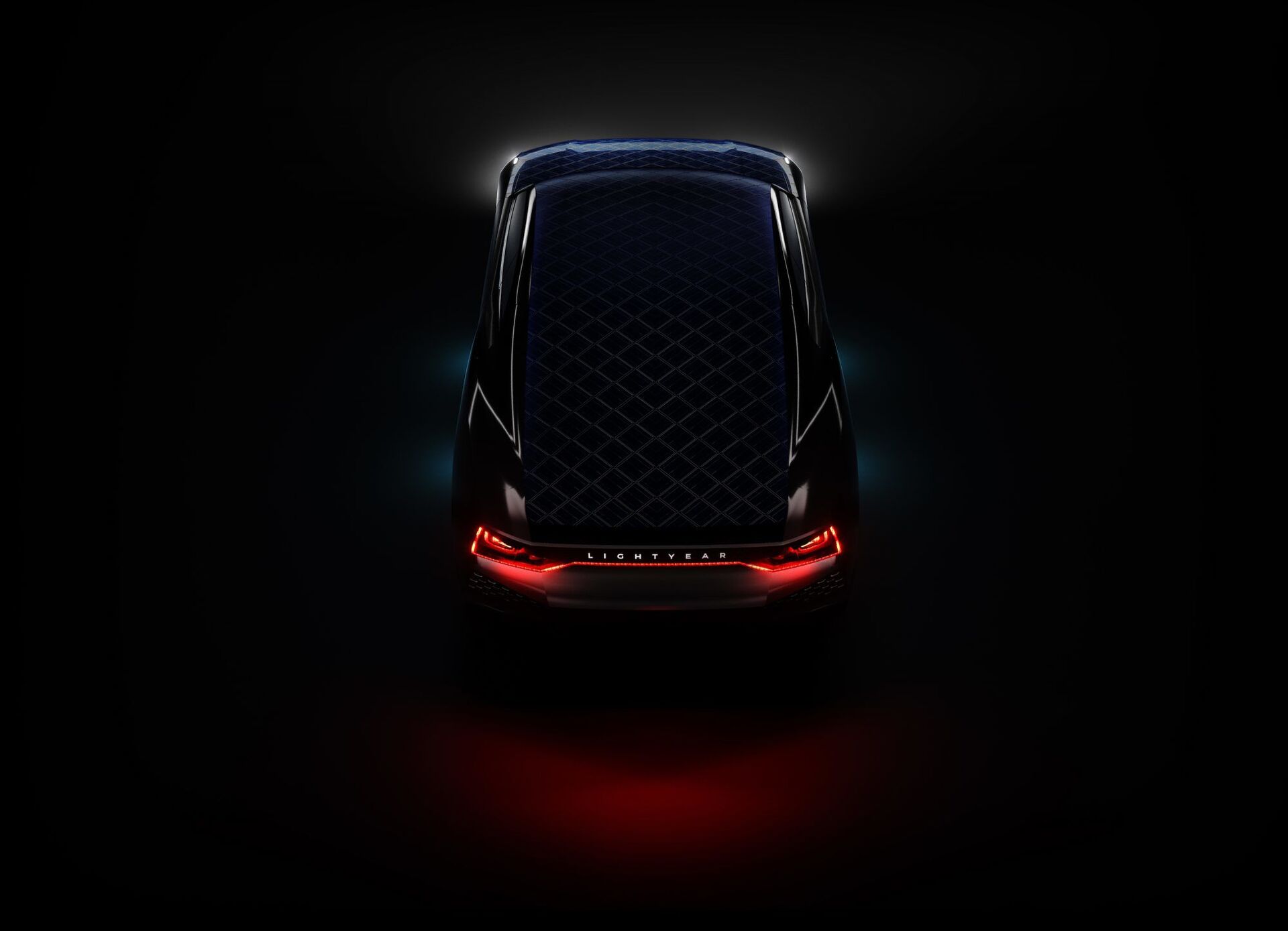 Lightyear automobil na solární pohon