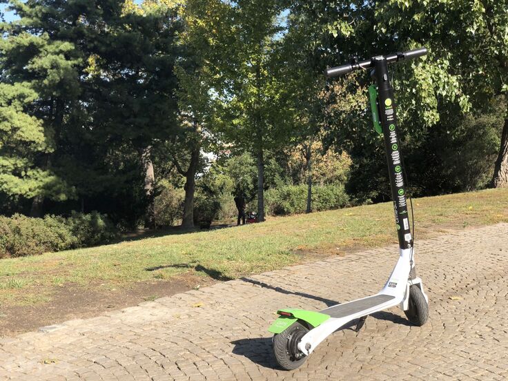 LimeBike Lime-S elektrokoloběžka - Test