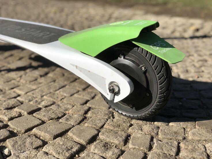 LimeBike Lime-S elektrokoloběžka - Test