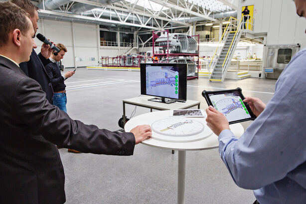 Lisovací linka PXL II v závodě Škody Auto