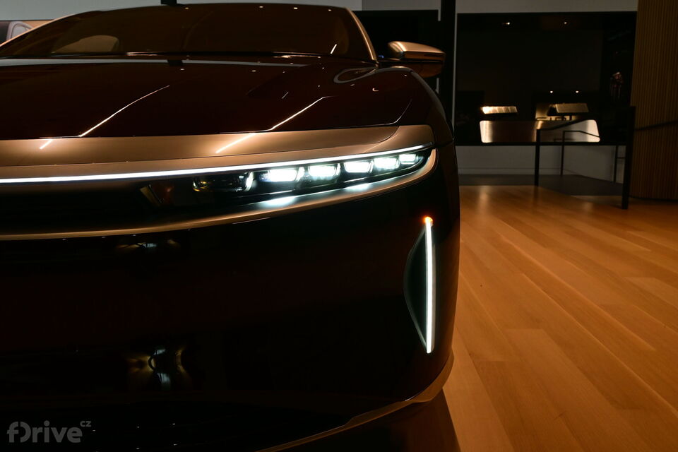 Lucid Air