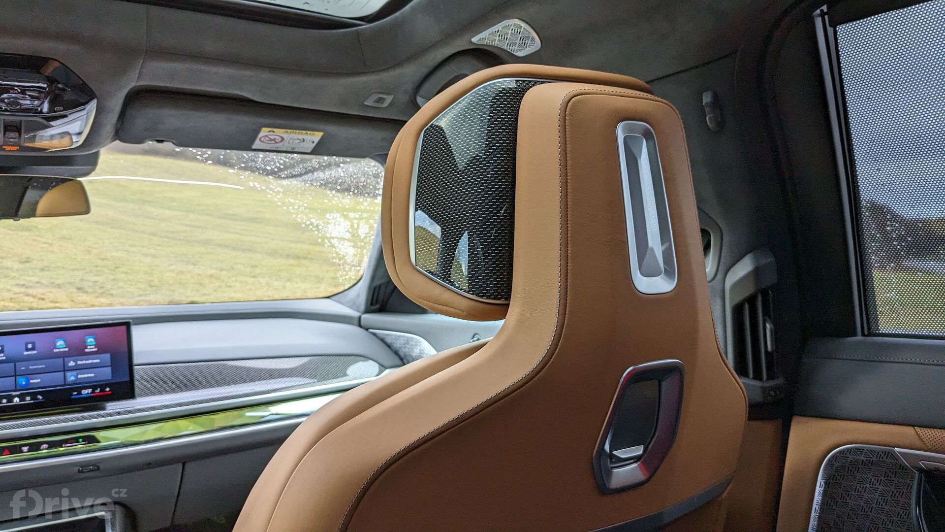 Luxusní plug-in hybrid BMW M760e xDrive
