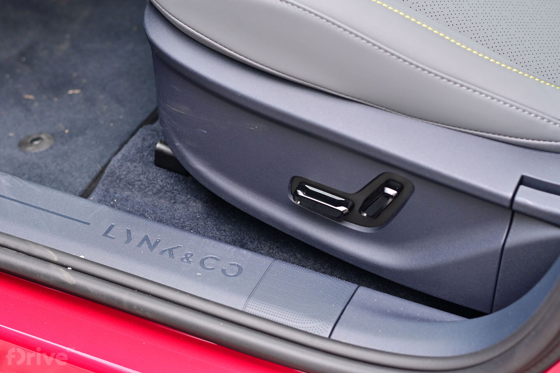 Lynk & Co 02