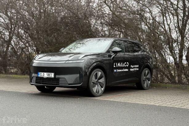 Lynk & Co 08