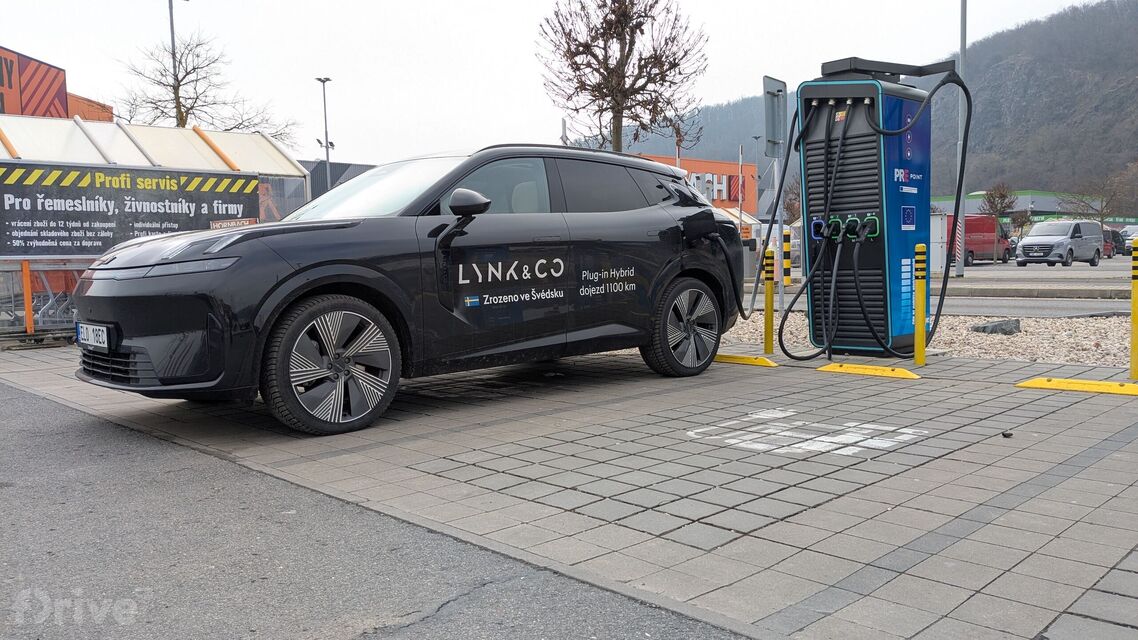 Lynk & Co 08