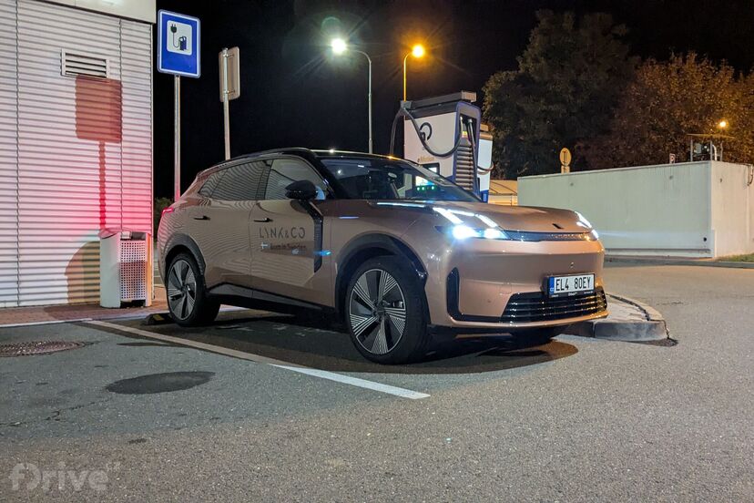 Lynk & Co 08
