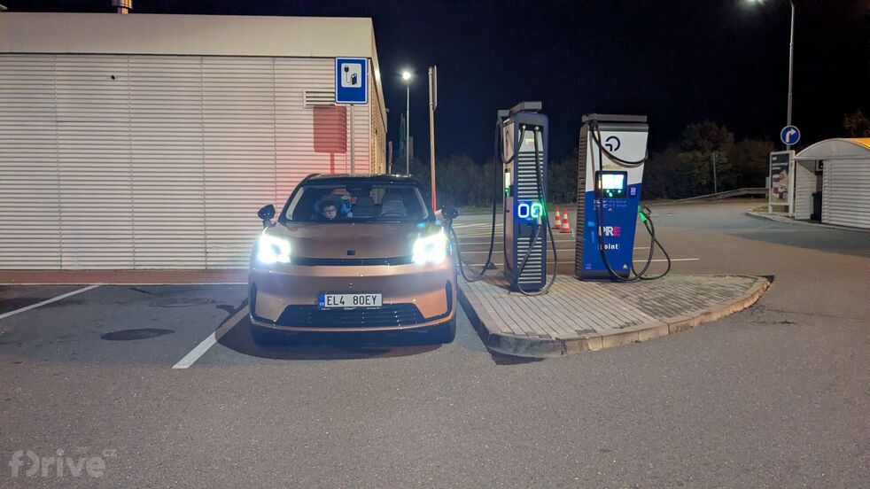 Lynk & Co 08