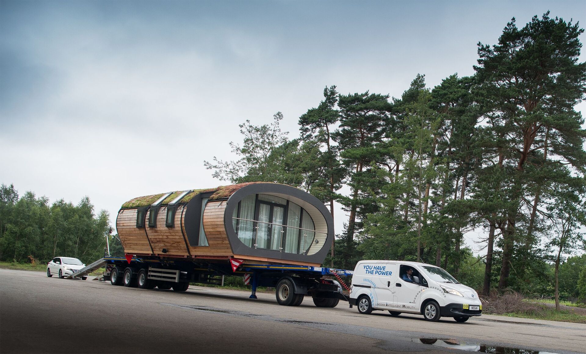 Margot Robbie představuje nové projekty Nissanu