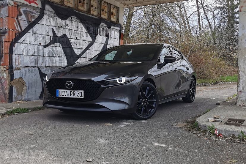 Mazda 3 e-Skyactiv X