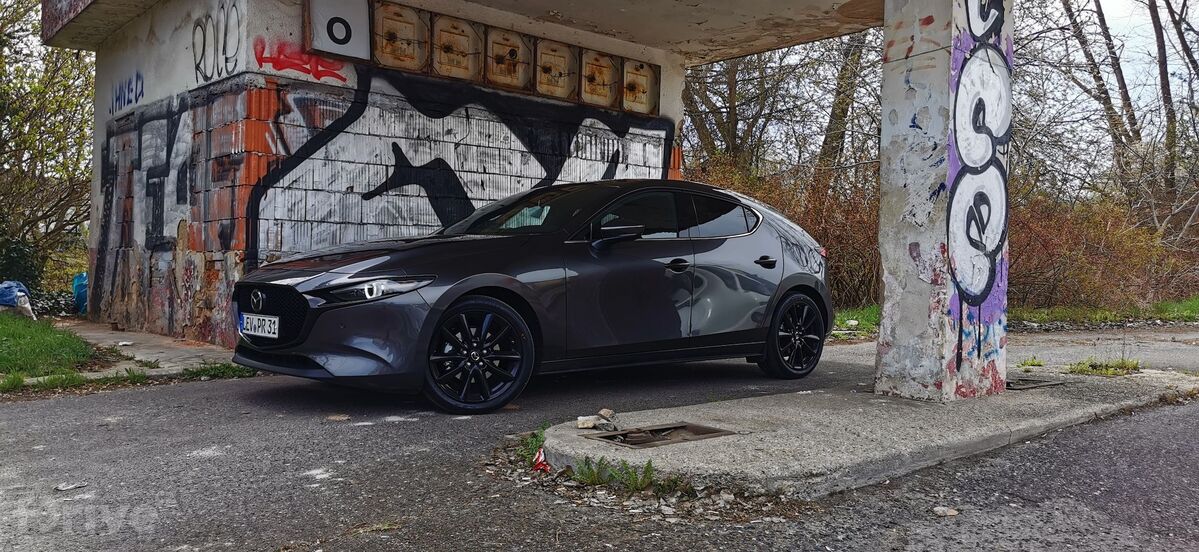 Mazda 3 e-Skyactiv X