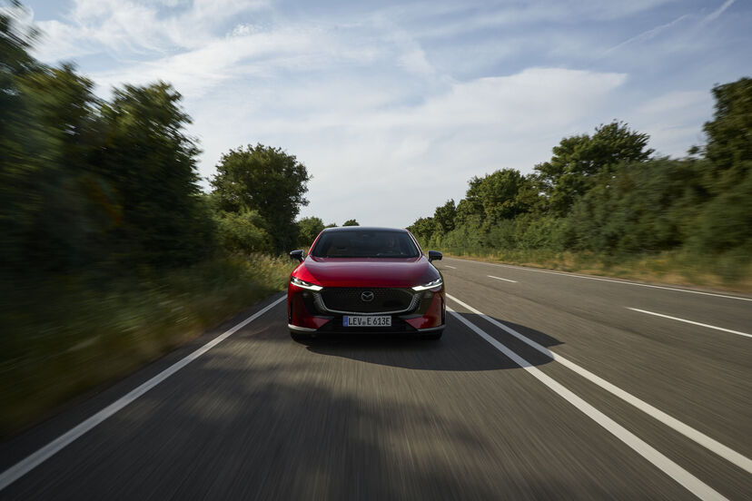 Mazda 6e (2025)