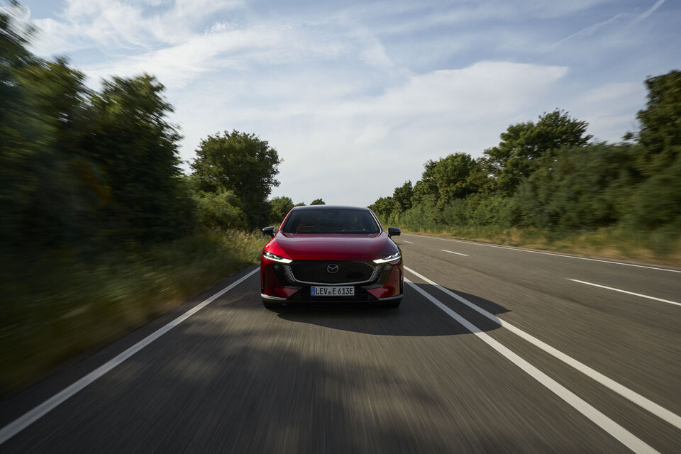 Mazda 6e (2025)