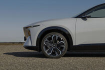 Mazda CX-6e