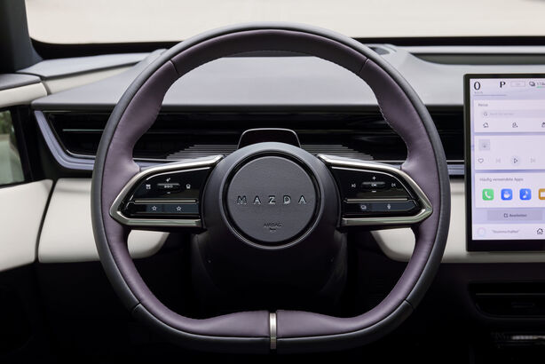 Mazda CX-6e