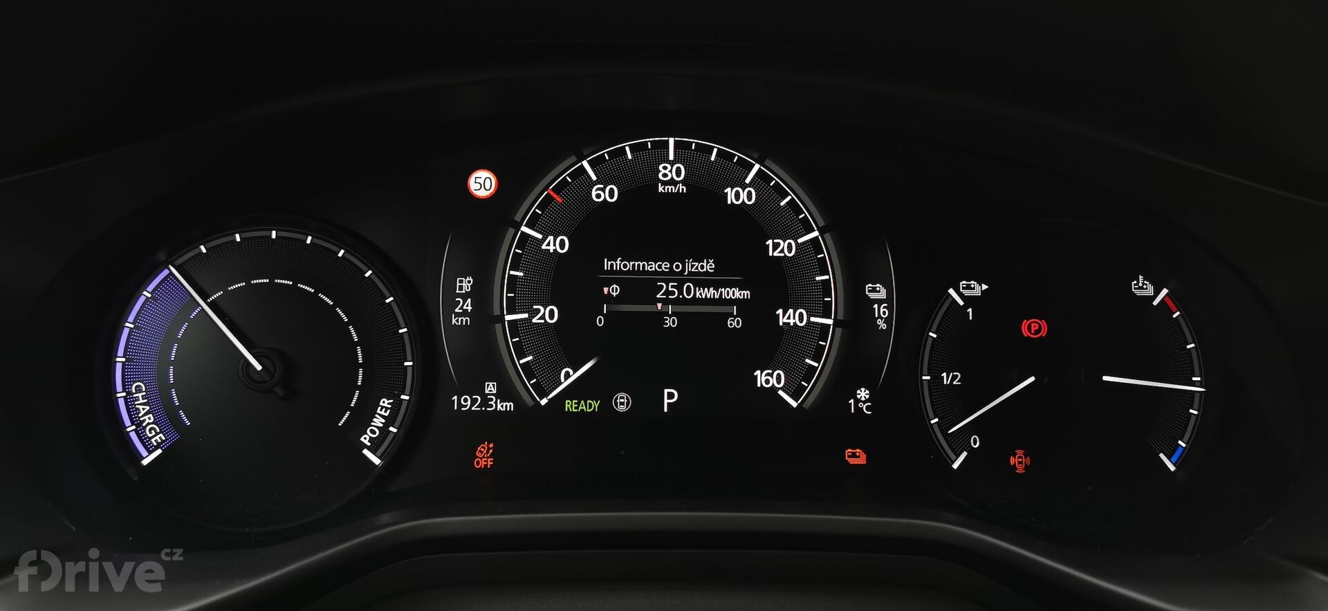 Mazda MX-30 - cesta do Alp