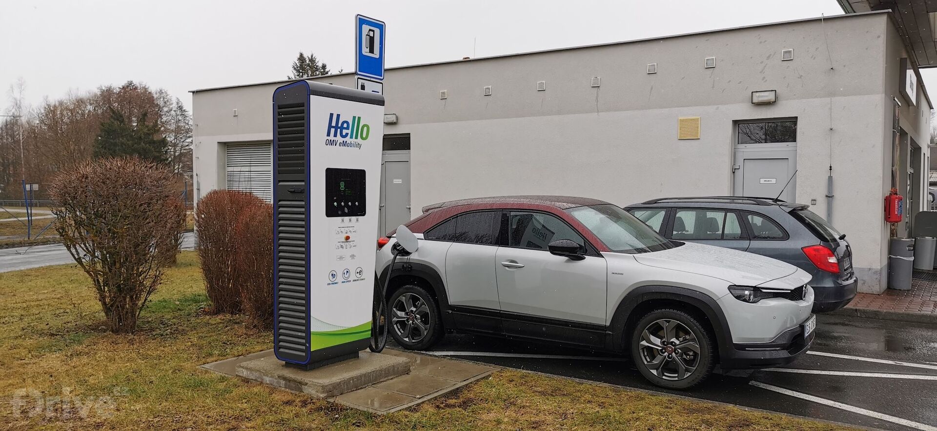 Mazda MX-30 - cesta do Alp