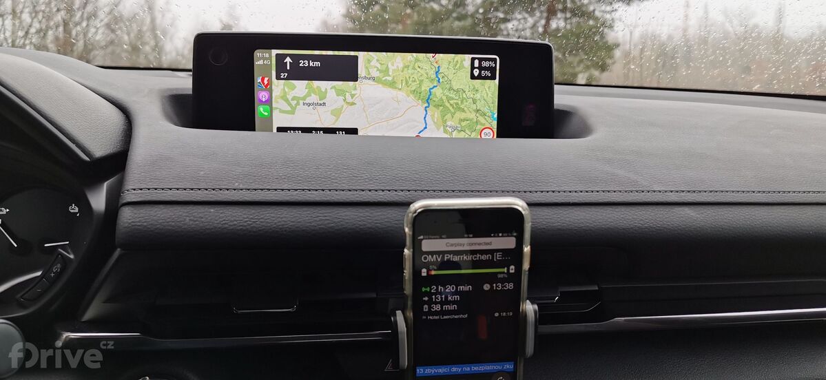 Mazda MX-30 - cesta do Alp