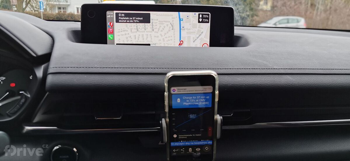 Mazda MX-30 - cesta do Alp