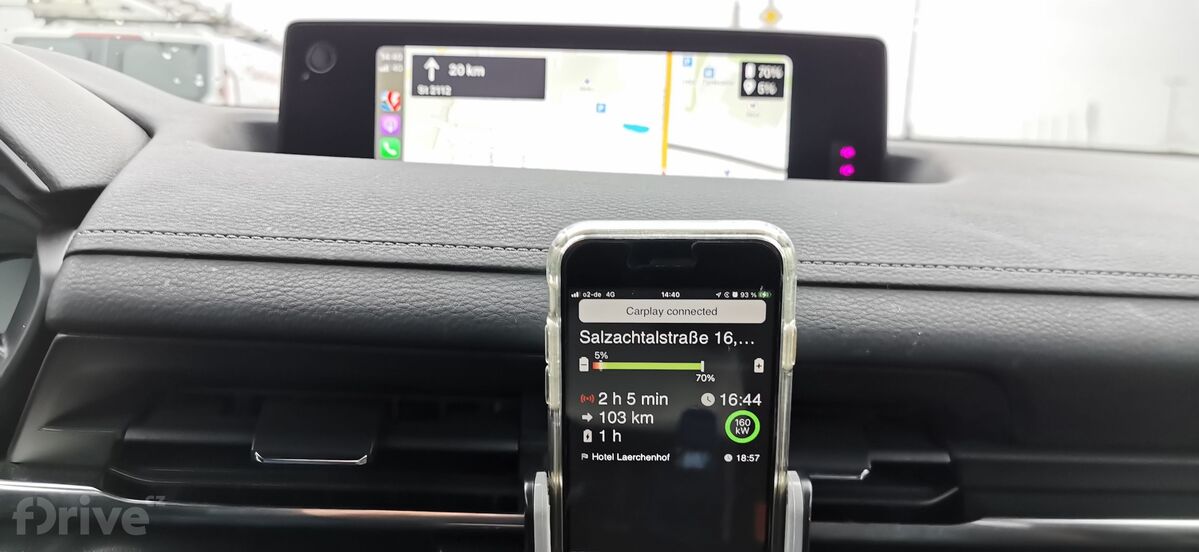 Mazda MX-30 - cesta do Alp