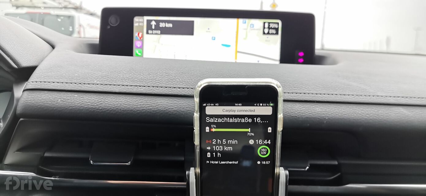 Mazda MX-30 - cesta do Alp