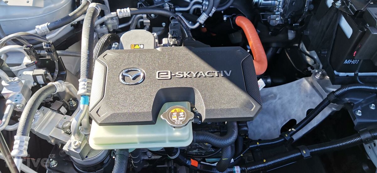 Mazda MX-30 e-Skyactiv