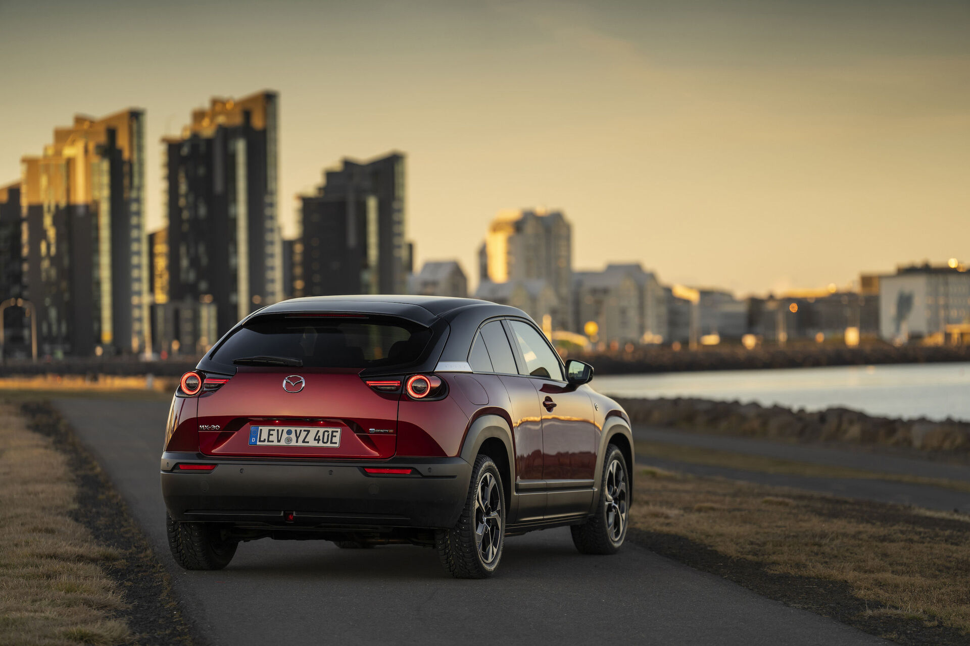 Mazda MX-30 e-Skyactiv R-EV