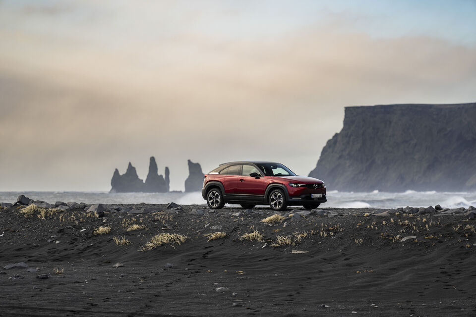 Mazda MX-30 e-Skyactiv R-EV