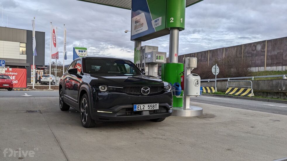 Mazda MX-30 e-Skyactiv R-EV