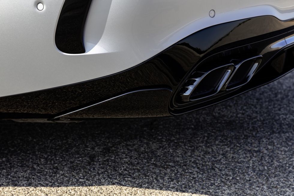 Mercedes-AMG C63 S E Performance