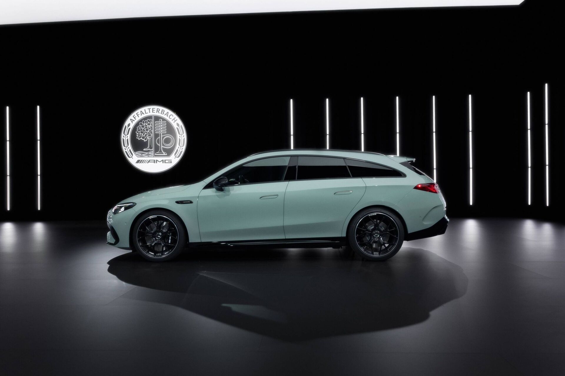 Mercedes-AMG CLA Shooting Brake 45 4Matic+