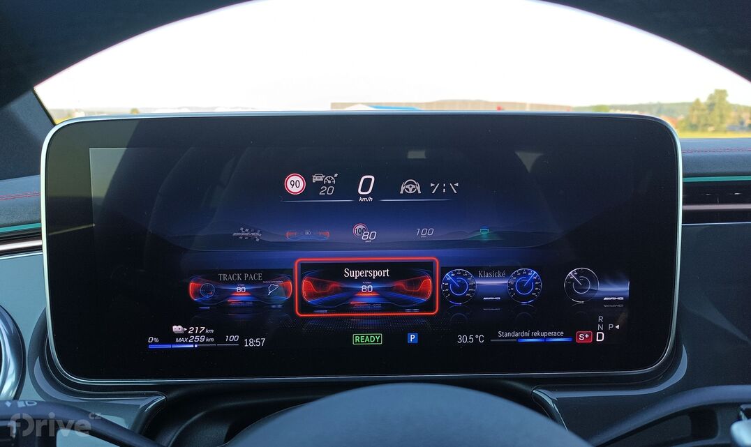 Mercedes-AMG EQE 43 4Matic