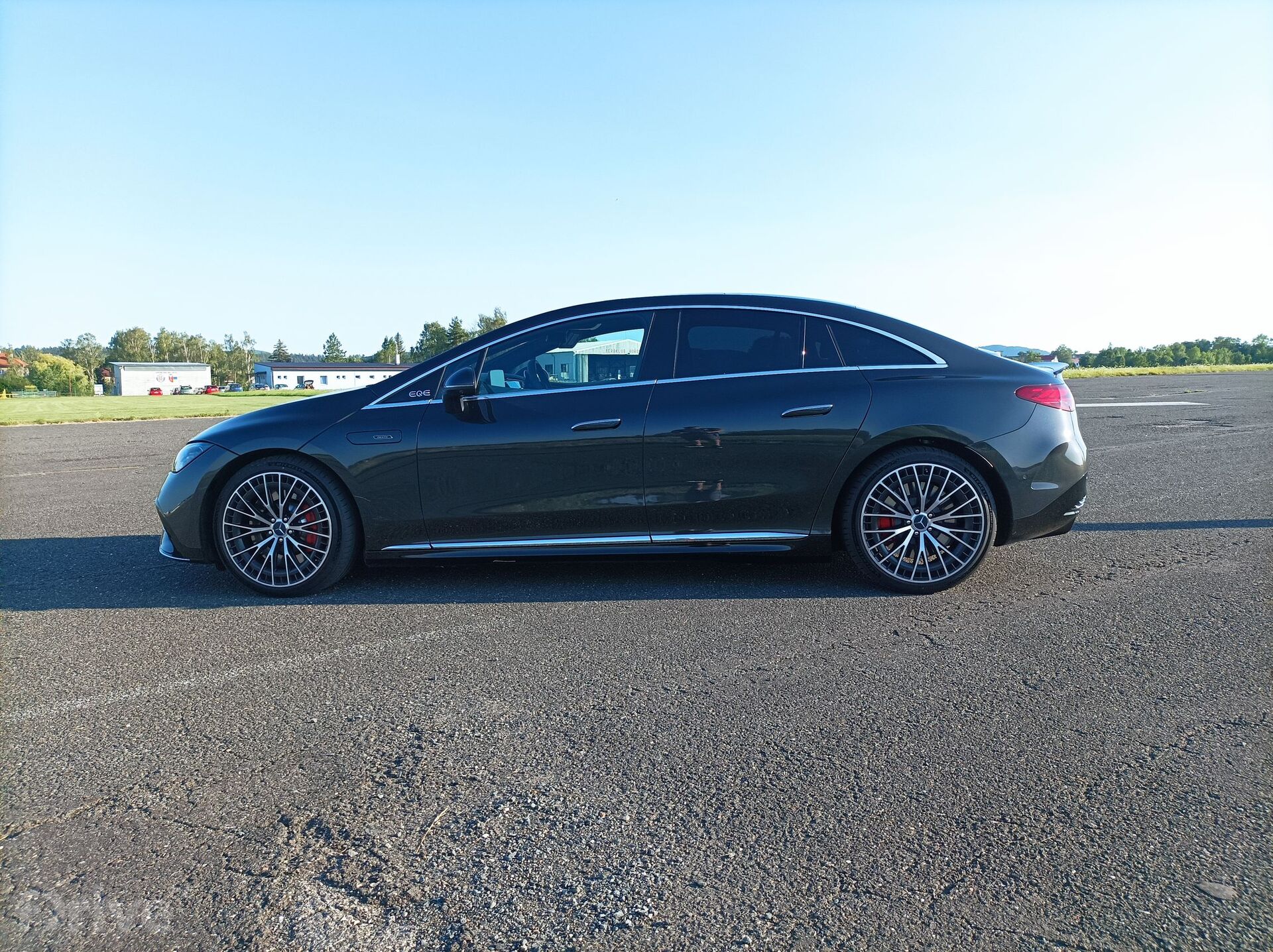 Mercedes-AMG EQE 43 4Matic