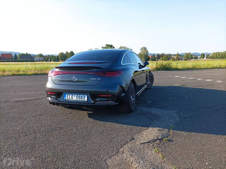 Mercedes-AMG EQE 43 4Matic