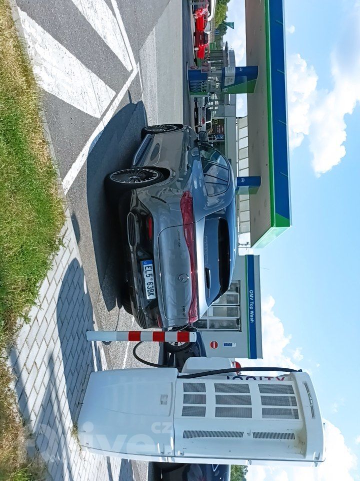 Mercedes-AMG EQE SUV 43 4Matic