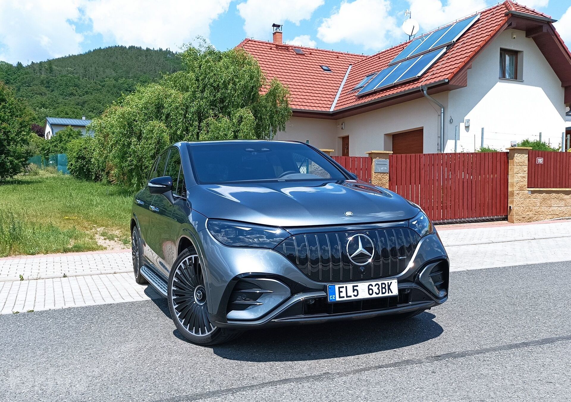 Mercedes-AMG EQE SUV 43 4Matic