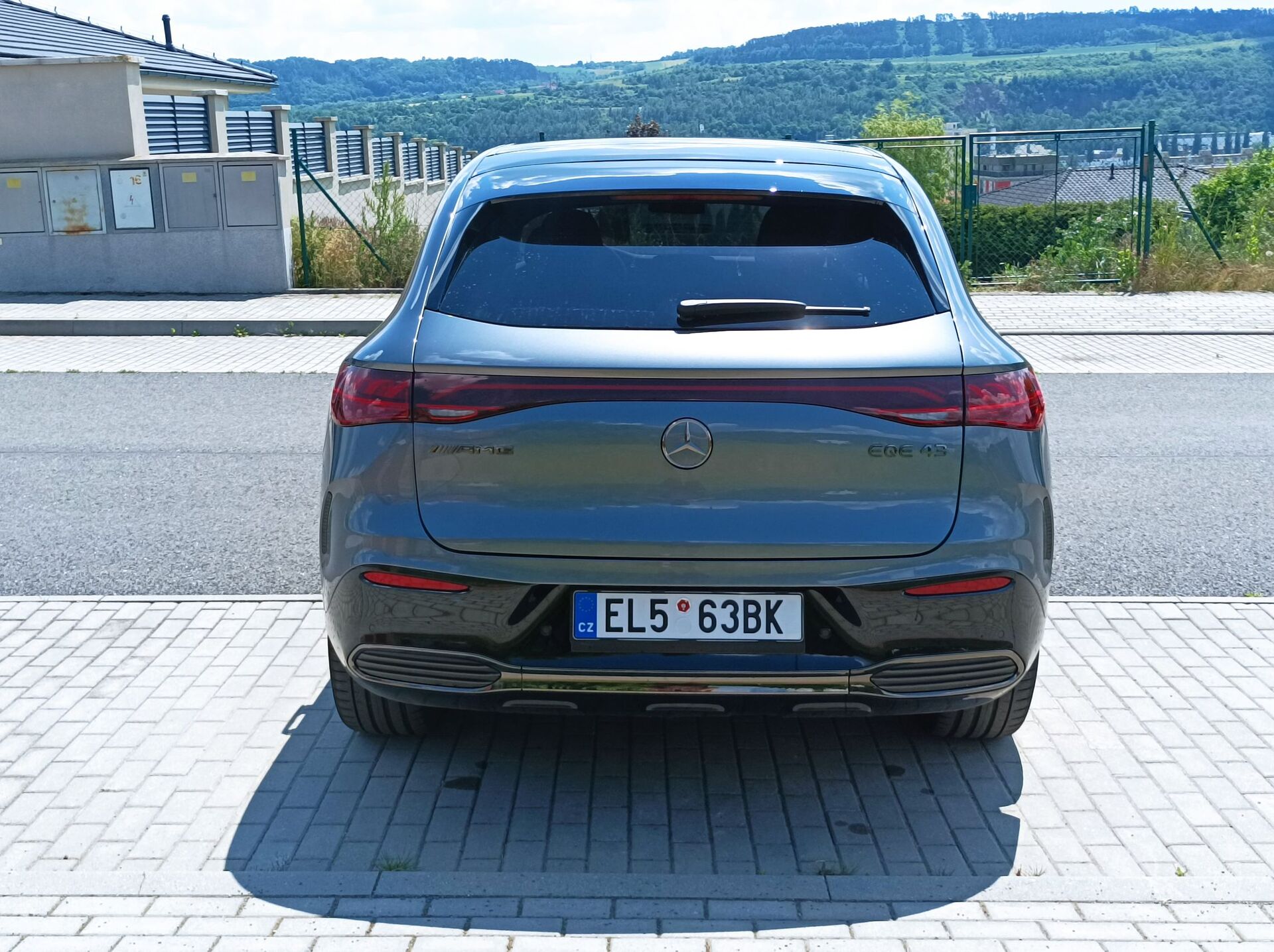 Mercedes-AMG EQE SUV 43 4Matic