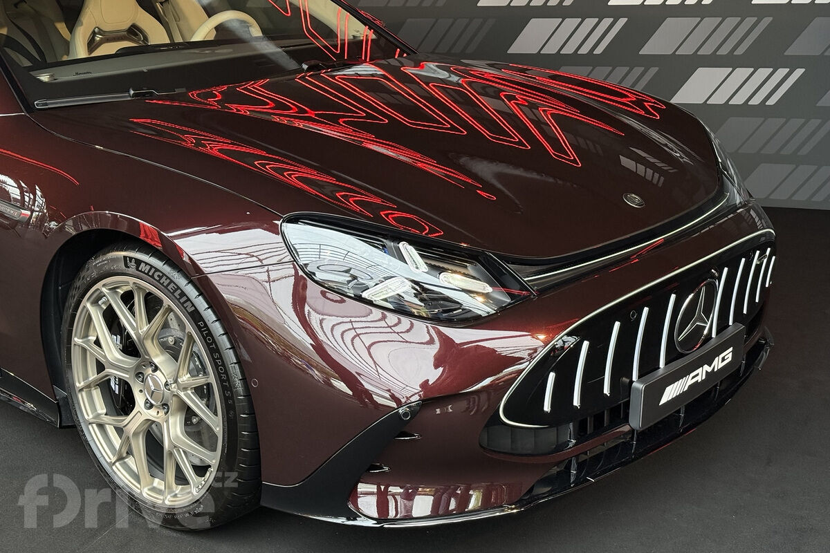 Mercedes-AMG GT 63