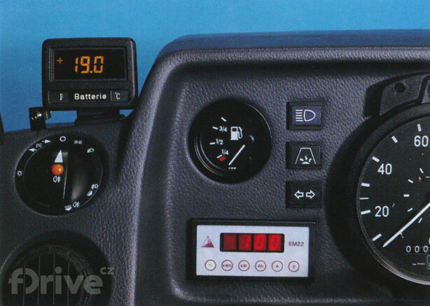 Mercedes-Benz 308 E
