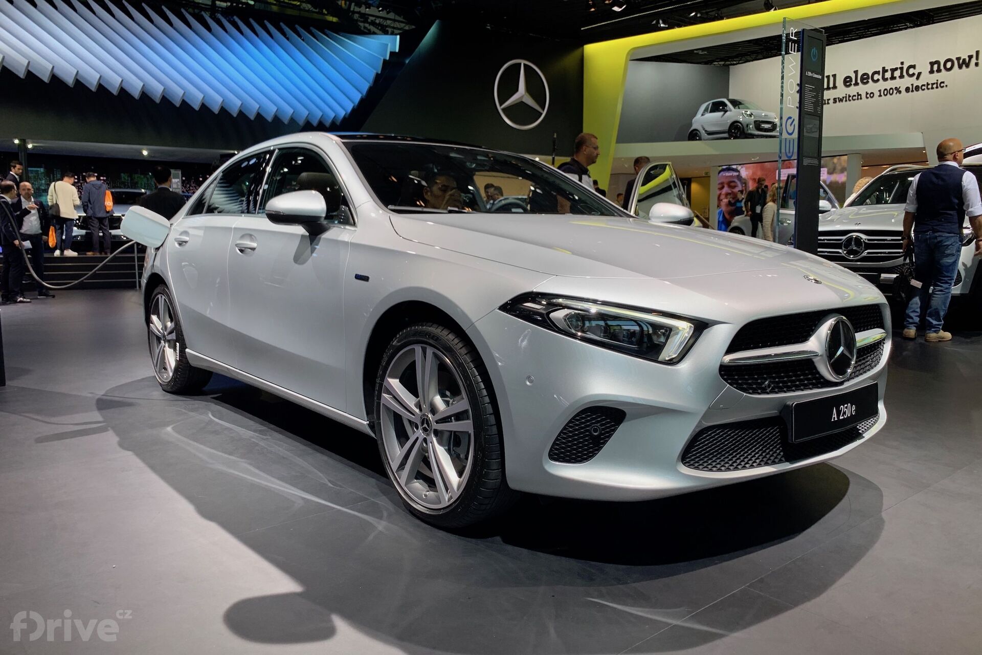 Mercedes-Benz A 250e sedan (2019)
