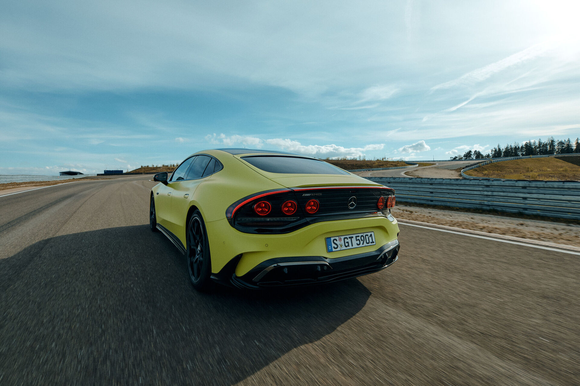 Mercedes-Benz AMG GT čtyřdveřové kupé