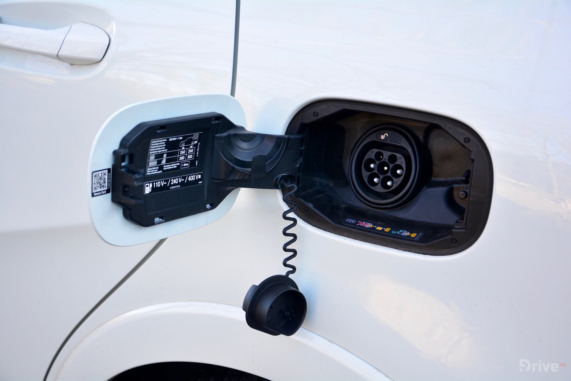 Mercedes-Benz B Electric Drive (2014)