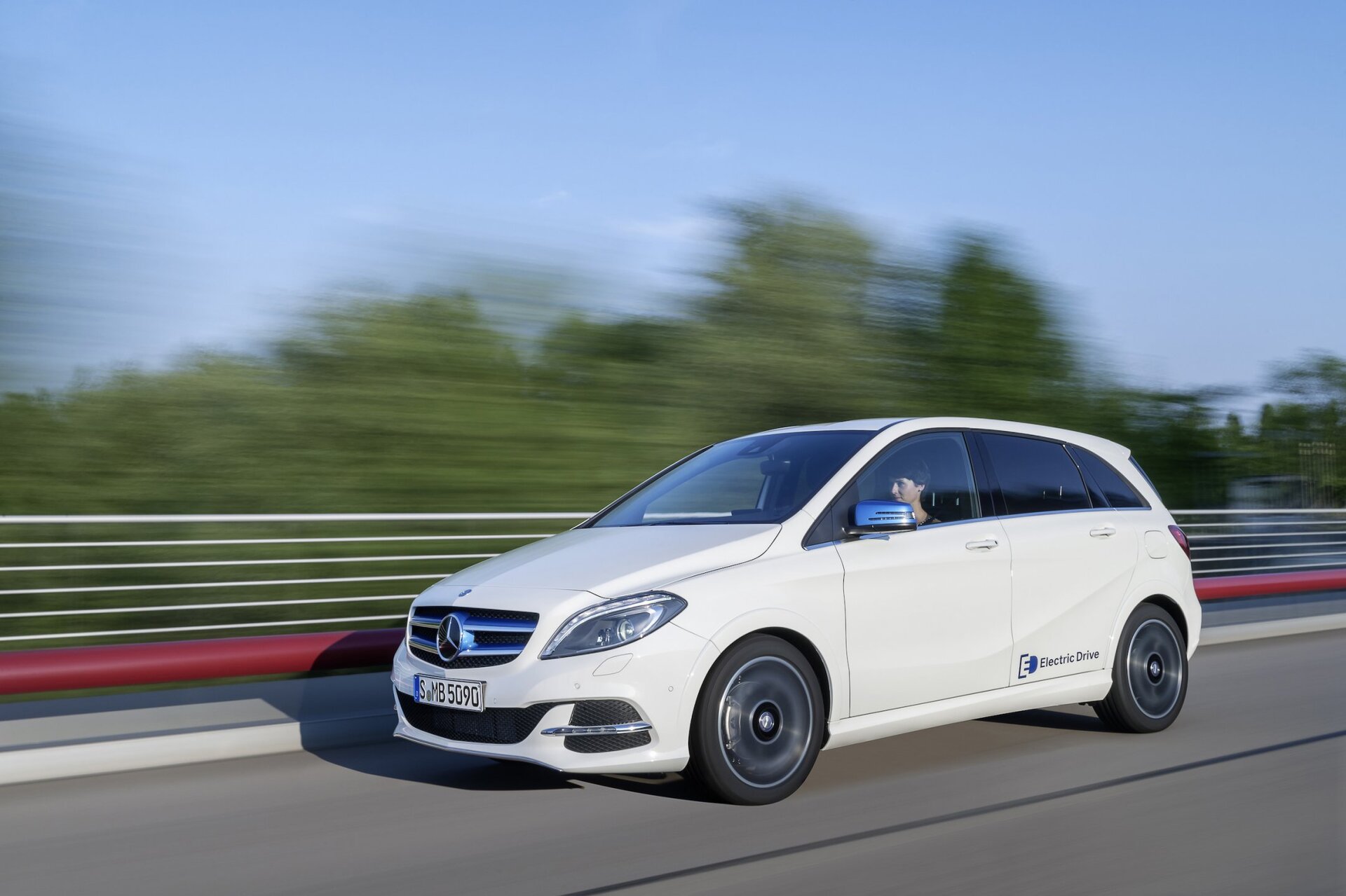 Mercedes-Benz B Electric Drive (2014)